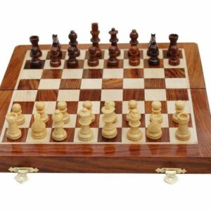 Handicraft-Wooden-Folding-Magnetic-Chess-Board-Set-with-Magnetic-Pieces-with-extra-Queens.