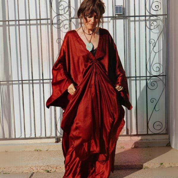 KB Stardust Silk Muu - Crimson