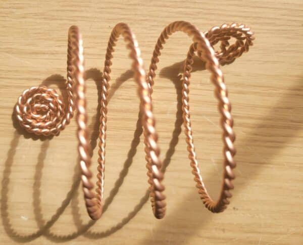 Copper Spirals 333 MHZ Cubit Ladies Copper Tensor Wire Bracelet Bangle - Image 7